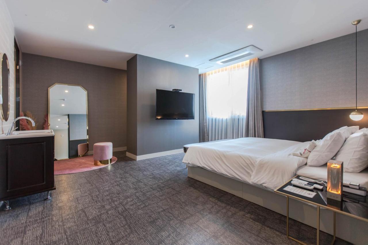 Browndot Business Seomyeon Hotel Busan Exterior photo